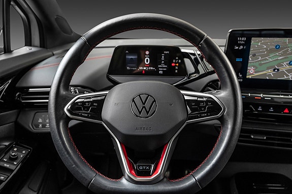 Volkswagen ID.5 GTX 13 of 28