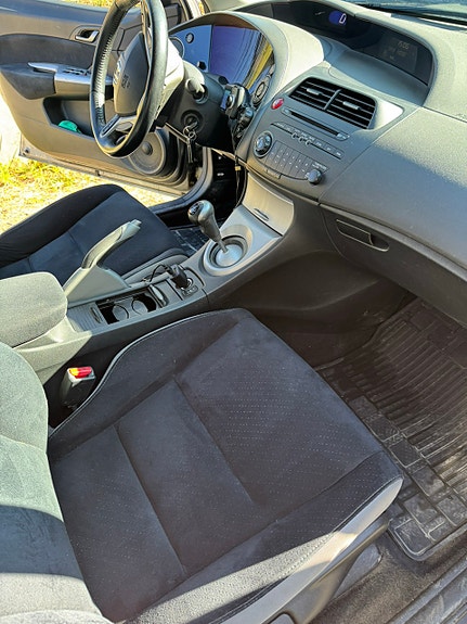 Honda Civic 12 of 17