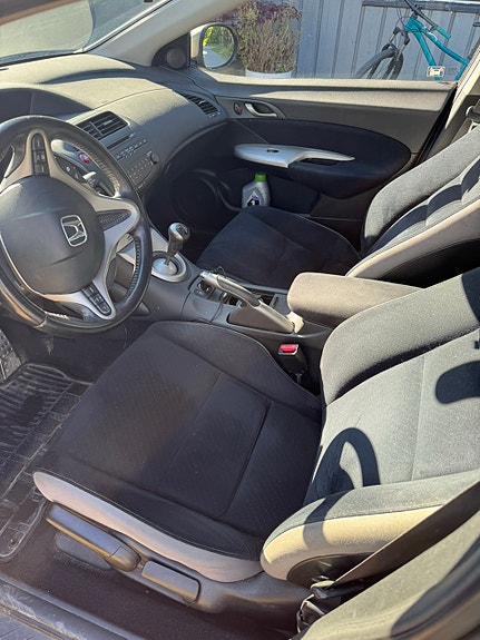 Honda Civic 15 of 17