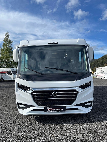 Knaus LIVE I 700 MEG // Alde varme, 180 HK, 8-Trinns aut. Varmematte i førerhus, Enkle senger// 3 of 26