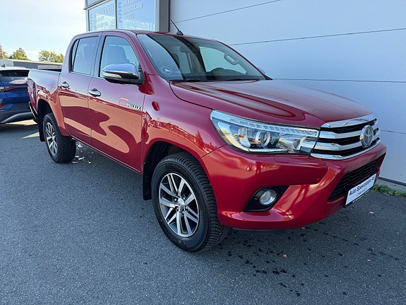 Toyota HiLux 15 of 30