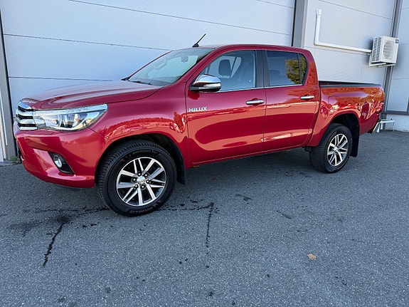 Toyota HiLux 6 of 30
