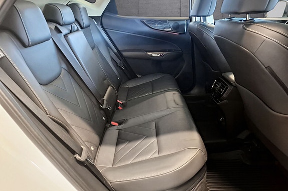 Lexus NX450h 19 of 22