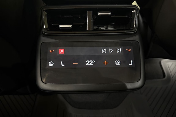 Polestar 4 27 of 28