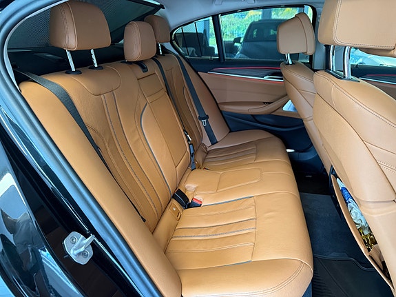 BMW 530e 20 of 30