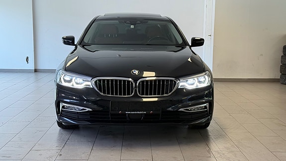 BMW 530e 3 of 30