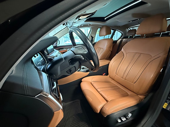 BMW 530e 15 of 30