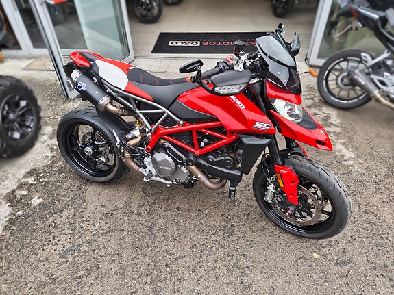 Ducati Hypermotard 950 4 of 9