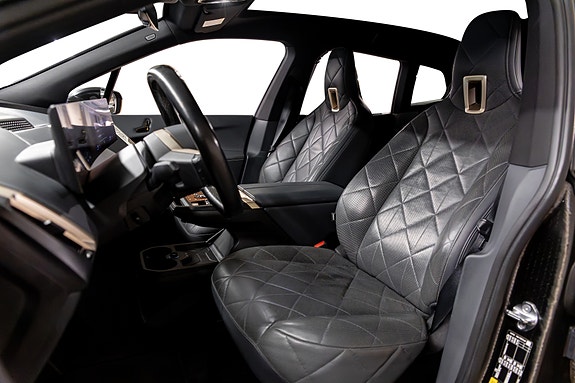 BMW iX 3 of 30