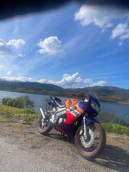 Honda CBR 125 R 3 of 6