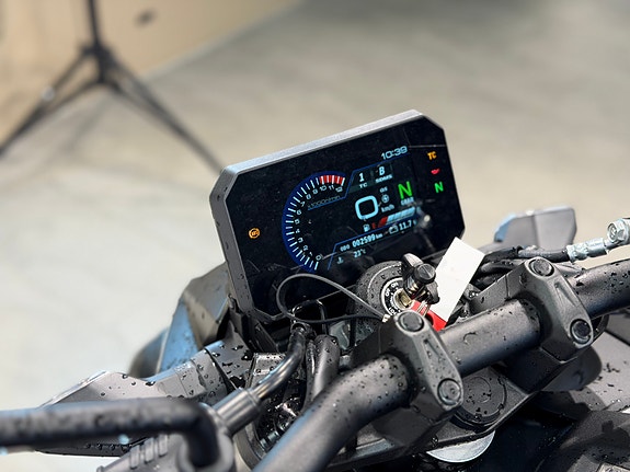 Suzuki GSX-8S // SERVICE-GARANTI// 20 of 22