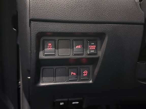 Nissan X-Trail 30 of 30