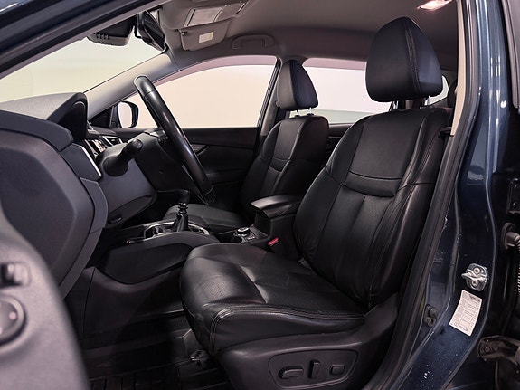 Nissan X-Trail 16 of 30
