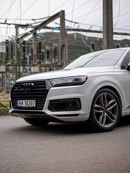 Audi Q7 3 of 30