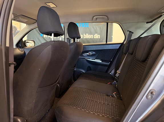 Toyota Urban Cruiser 24 of 30