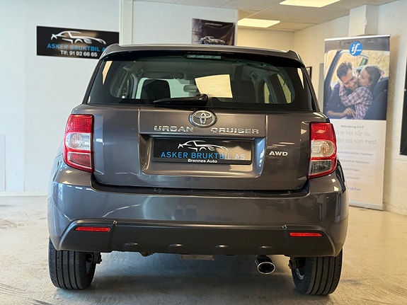 Toyota Urban Cruiser 13 of 30