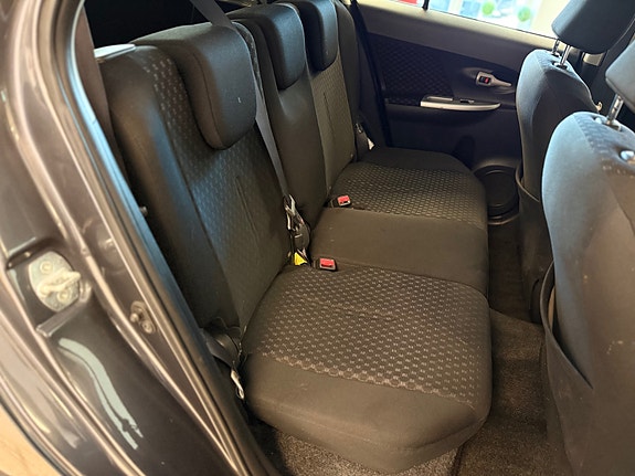 Toyota Urban Cruiser 27 of 30