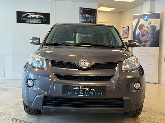 Toyota Urban Cruiser 4 of 30