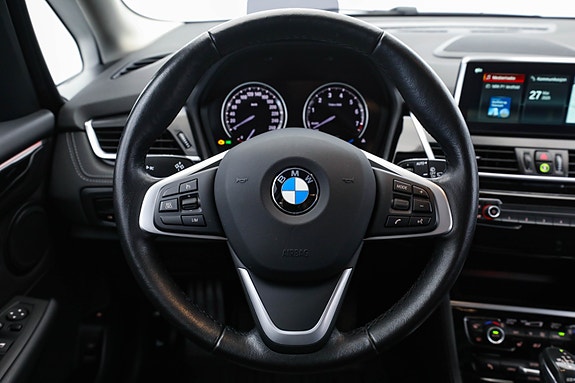 BMW 225xe 21 of 30