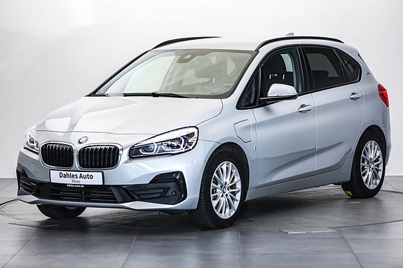 BMW 225xe 7 of 30