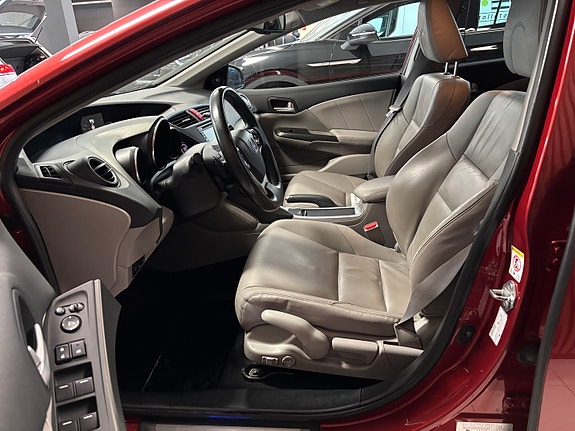 Honda Civic 14 of 29