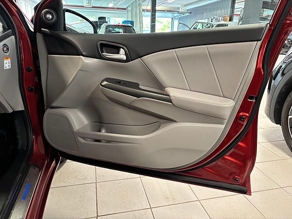 Honda Civic 19 of 29
