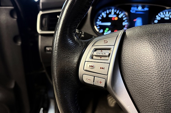Nissan X-Trail 28 of 30