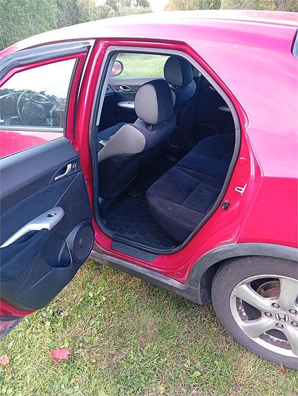 Honda Civic 8 of 10