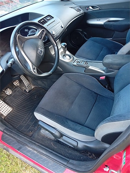 Honda Civic 9 of 10