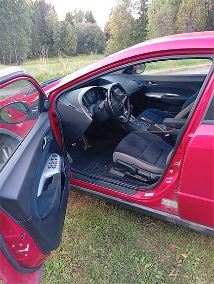 Honda Civic 7 of 10