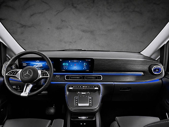 Mercedes-Benz EQV300 16 of 30