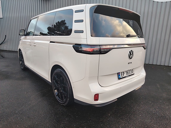 Volkswagen ID. Buzz 4 of 23