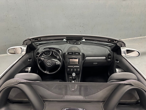 Mercedes-Benz SLK200 13 of 21