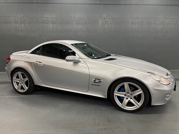 Mercedes-Benz SLK200 3 of 21