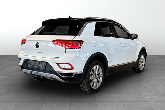 Volkswagen T-Roc 5 of 17