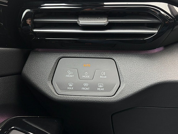 Volkswagen ID.5 GTX 27 of 30