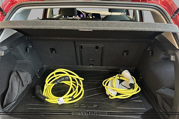 Volkswagen Golf VIII 20 of 21