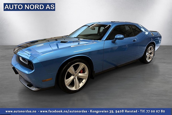 Dodge Challenger 14 of 30