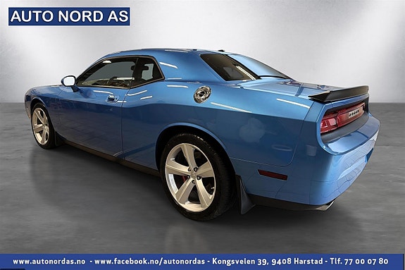 Dodge Challenger 13 of 30