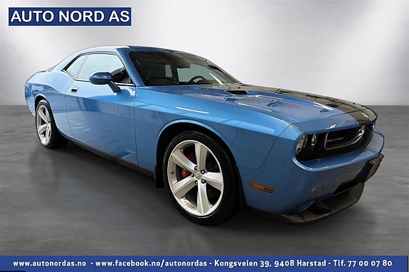 Dodge Challenger 8 of 30