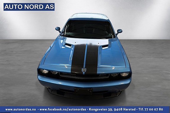 Dodge Challenger 7 of 30