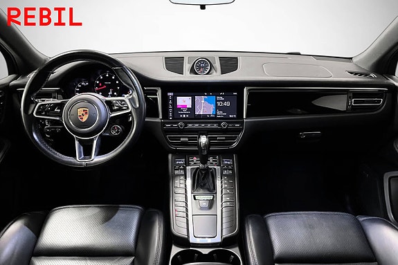 Porsche Macan 16 of 30