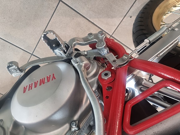 Yamaha XT 550 18 of 20