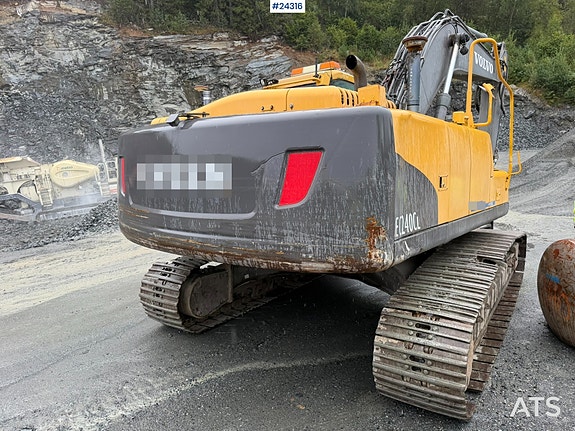 Volvo EC240CL Gravemaskin m/tannskuffe 10 of 30