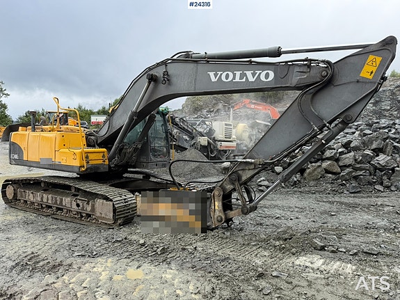 Volvo EC240CL Gravemaskin m/tannskuffe 5 of 30