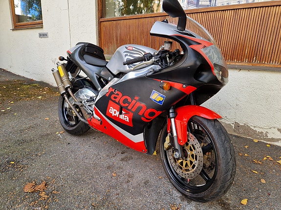 Aprilia RS 250 Racing Nero Diablo 9 of 23