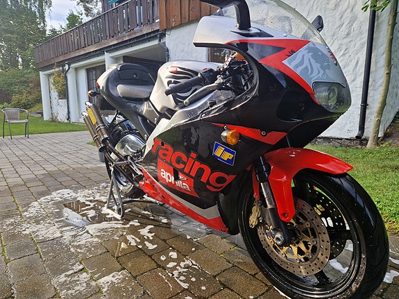 Aprilia RS 250 Racing Nero Diablo 6 of 23