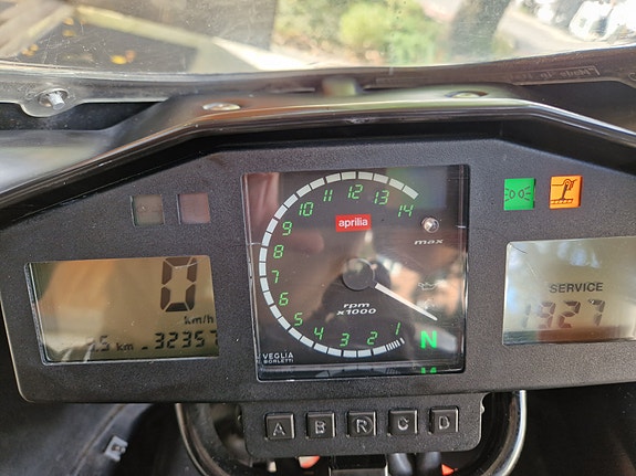 Aprilia RS 250 Racing Nero Diablo 11 of 23