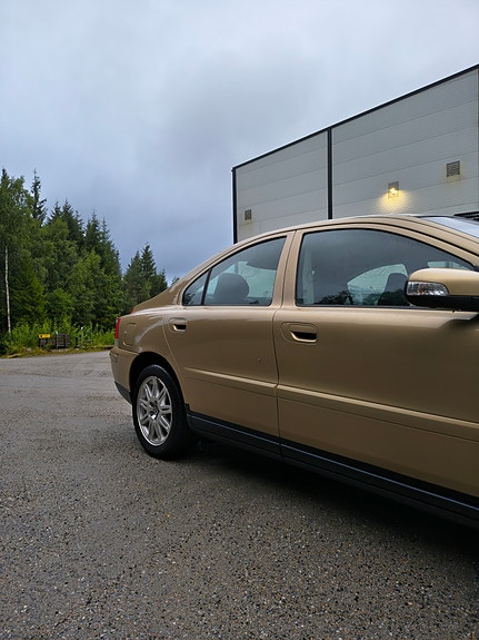Volvo S60 9 of 15