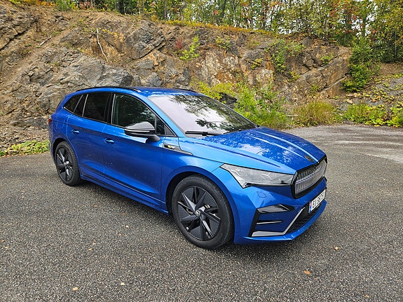 Skoda Enyaq RS 3 of 30